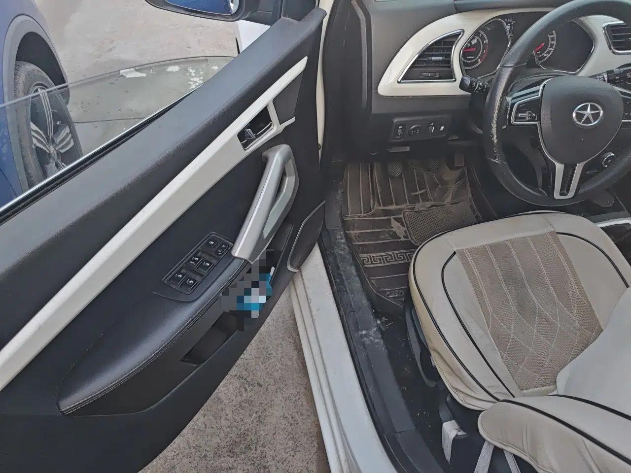 JAC Group Refine S2 2015 1.5L Manual Luxury Model — миниатюра 17