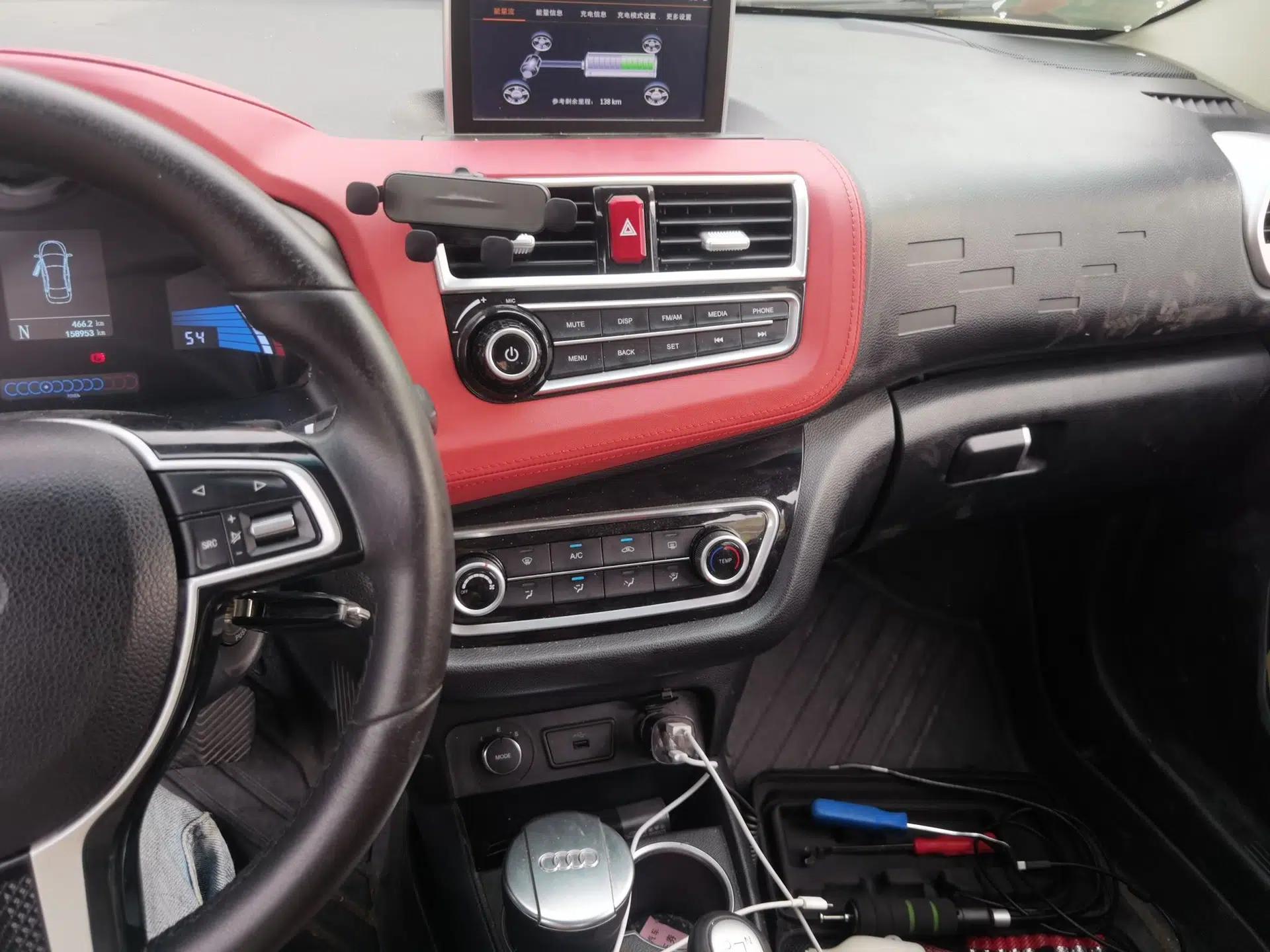 JAC Group iEV6E 2018 Sport Edition iEV6E Luxury Smart Enjoyment Version — миниатюра 14