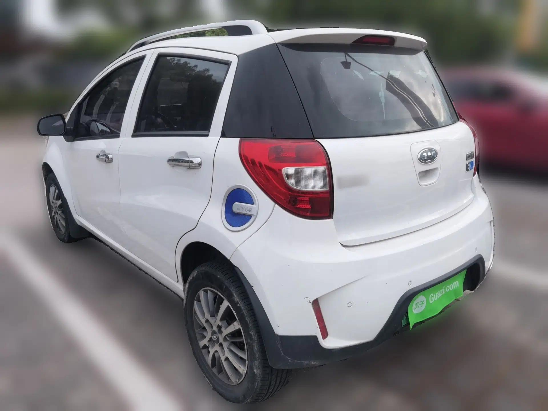 JAC Group iEV6E 2018 Sport Edition iEV6E Luxury Smart Enjoyment Version — миниатюра 4