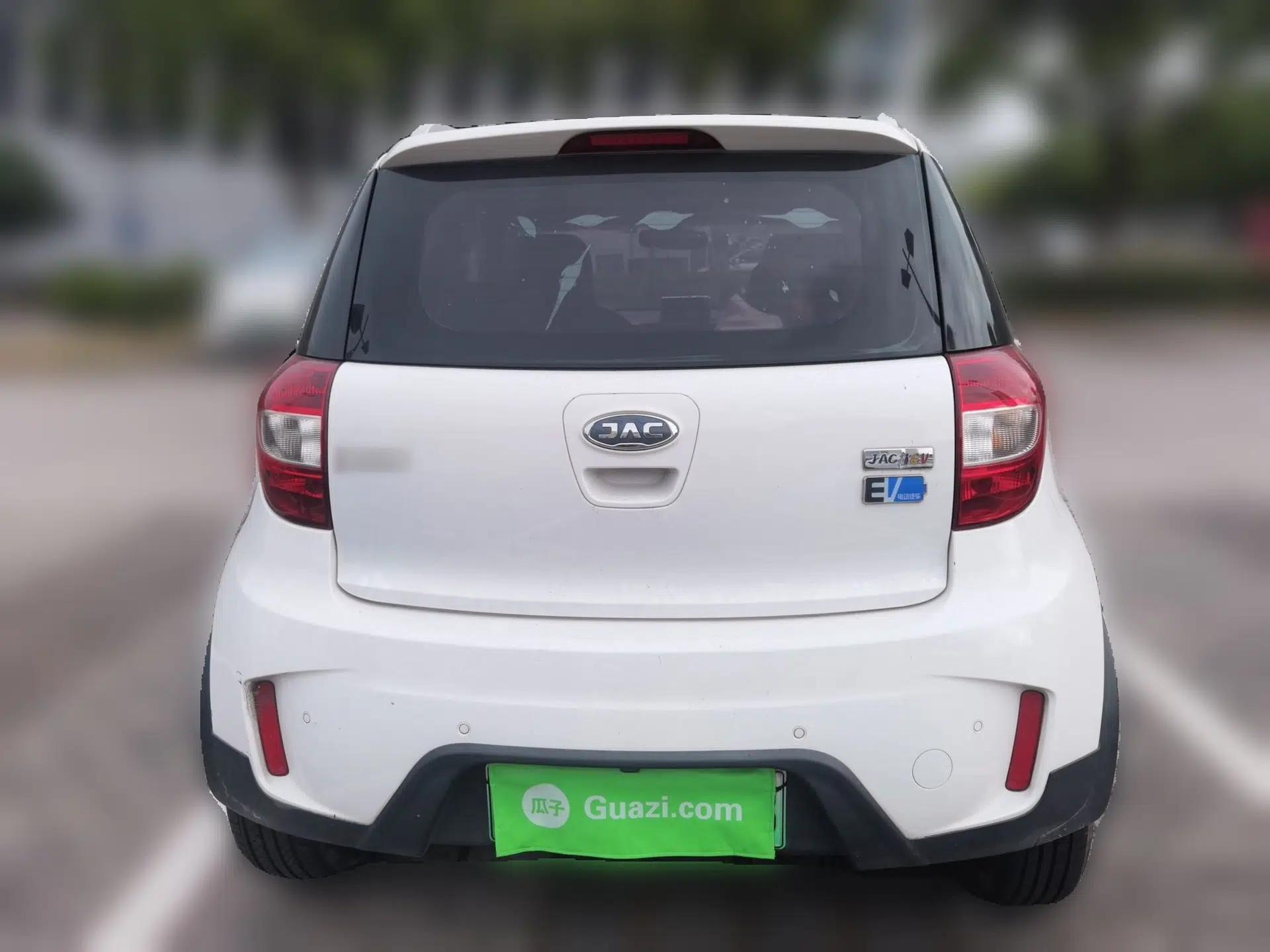 JAC Group iEV6E 2018 Sport Edition iEV6E Luxury Smart Enjoyment Version — миниатюра 5