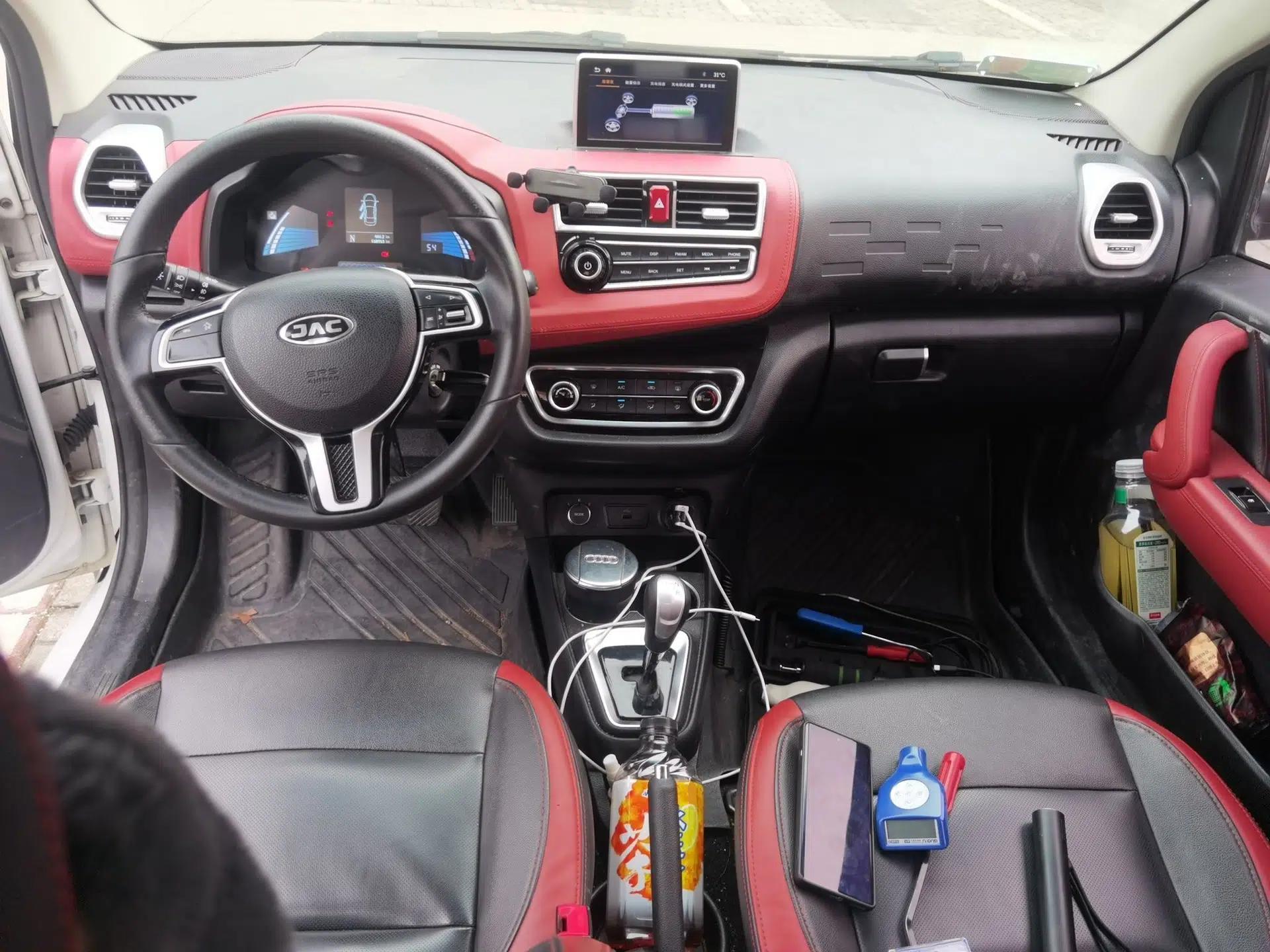 JAC Group iEV6E 2018 Sport Edition iEV6E Luxury Smart Enjoyment Version — миниатюра 10