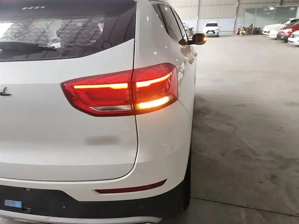 Haval H4 2018 Red Label 1.3GDIT DCT Fashion Edition — миниатюра 8
