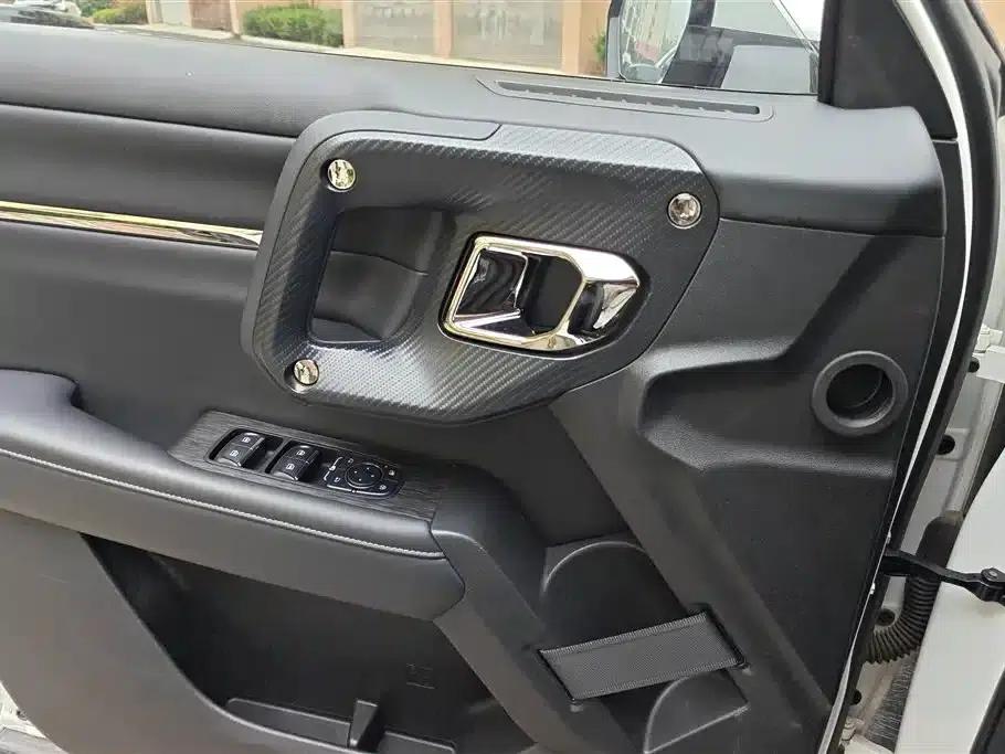 Haval Big Dog PLUS New Energy 2023 DHT-PHEV 105km Trendy Electric Edition Plus — миниатюра 7