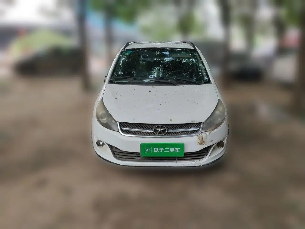 JAC Group Refine M2 2013 1.8L Manual Luxury Smart Model 5 Seats — миниатюра 2