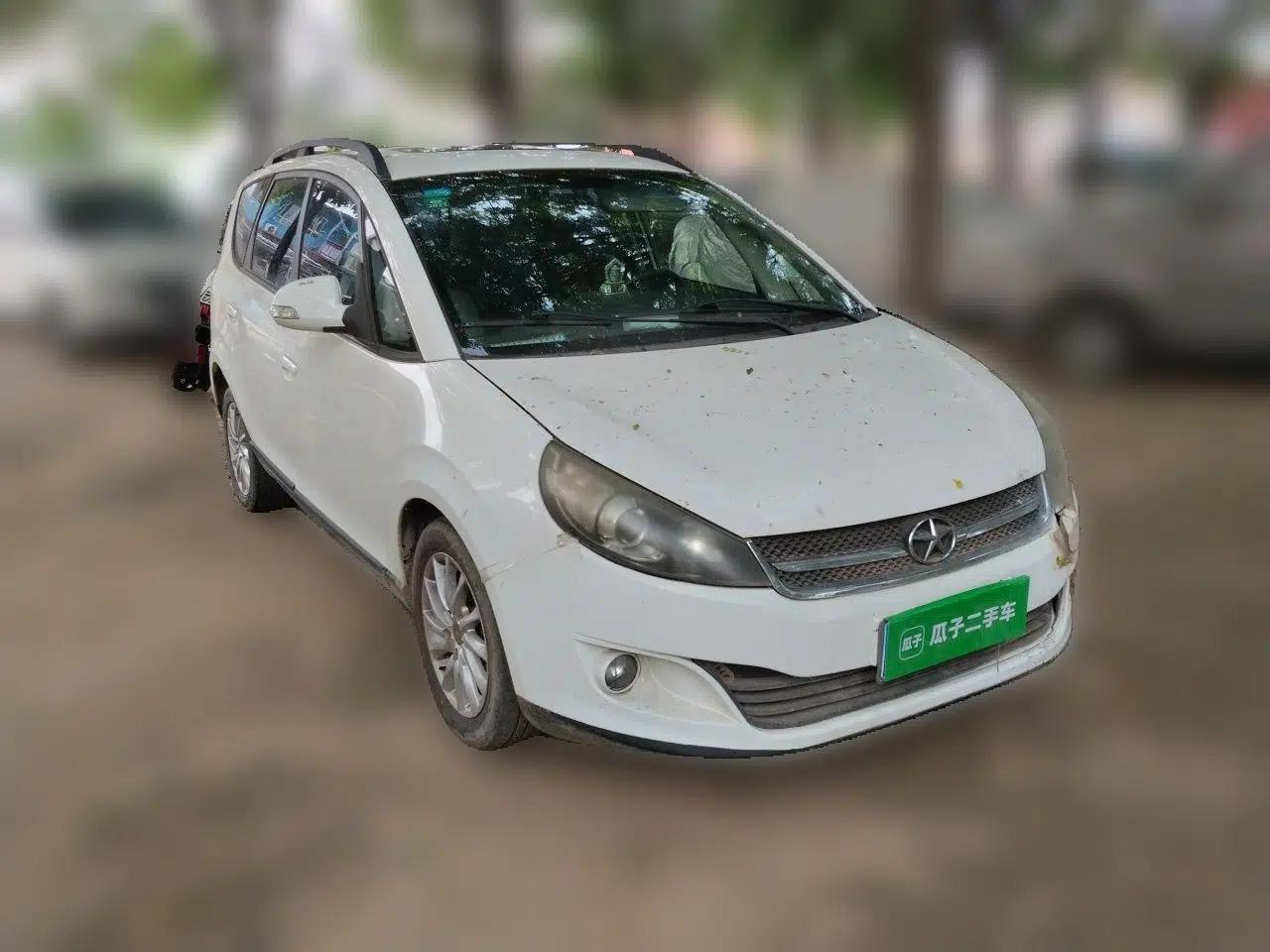JAC Group Refine M2 2013 1.8L Manual Luxury Smart Model 5 Seats — миниатюра 3