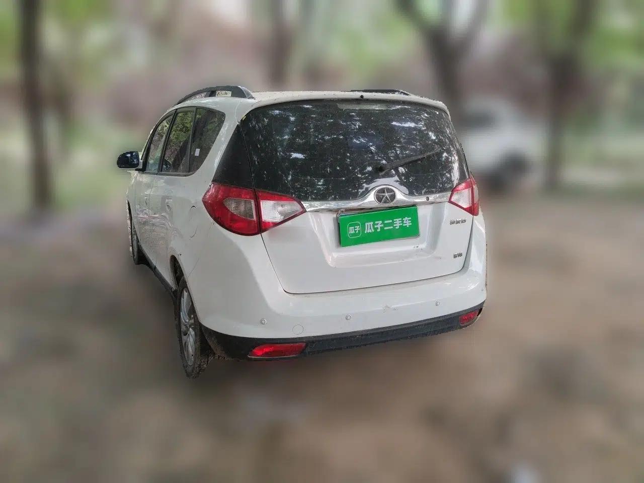 JAC Group Refine M2 2013 1.8L Manual Luxury Smart Model 5 Seats — миниатюра 4