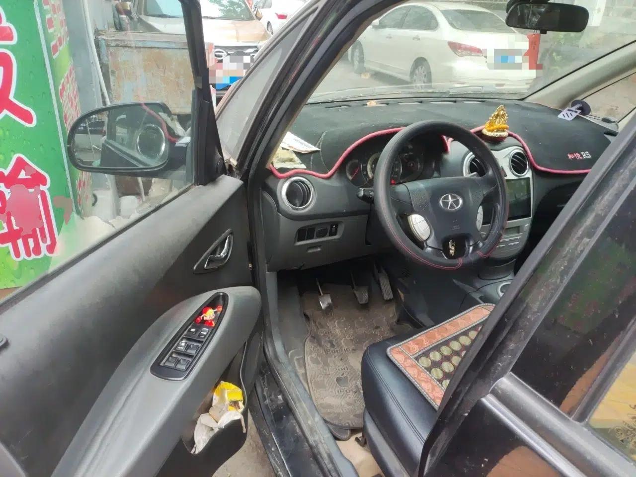 JAC Group Refine M2 2012 1.8L MT Business Luxury 5-Seater — миниатюра 17