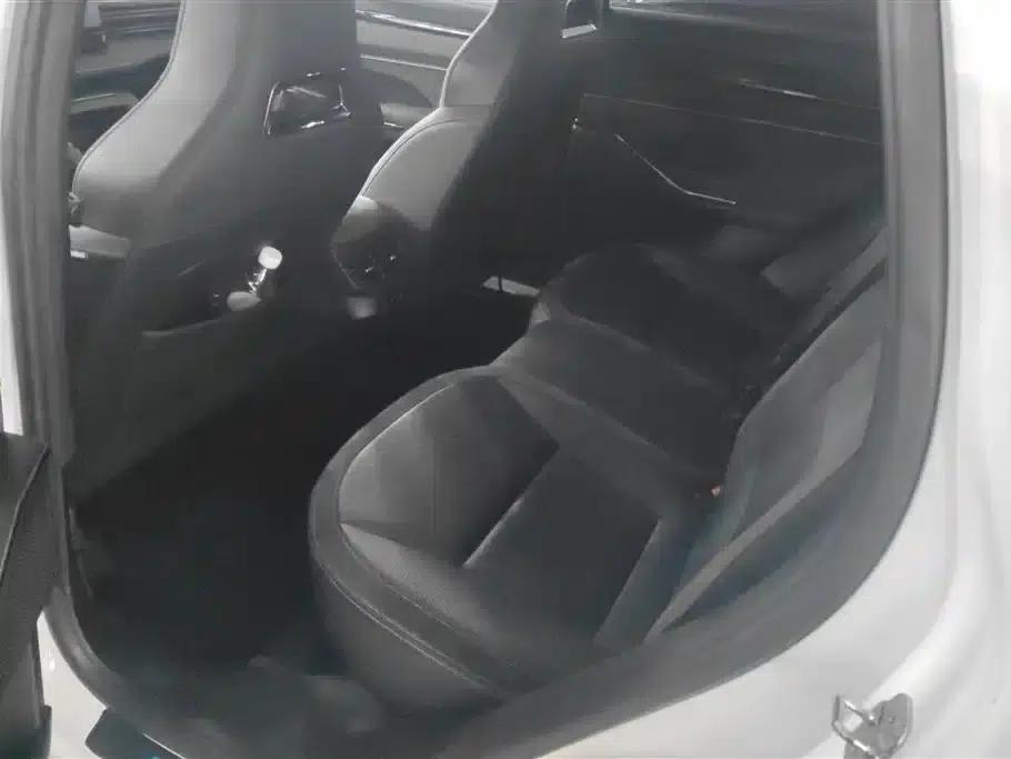 Haval H6S 2022 2.0T 2WD Joyful Edition — миниатюра 11