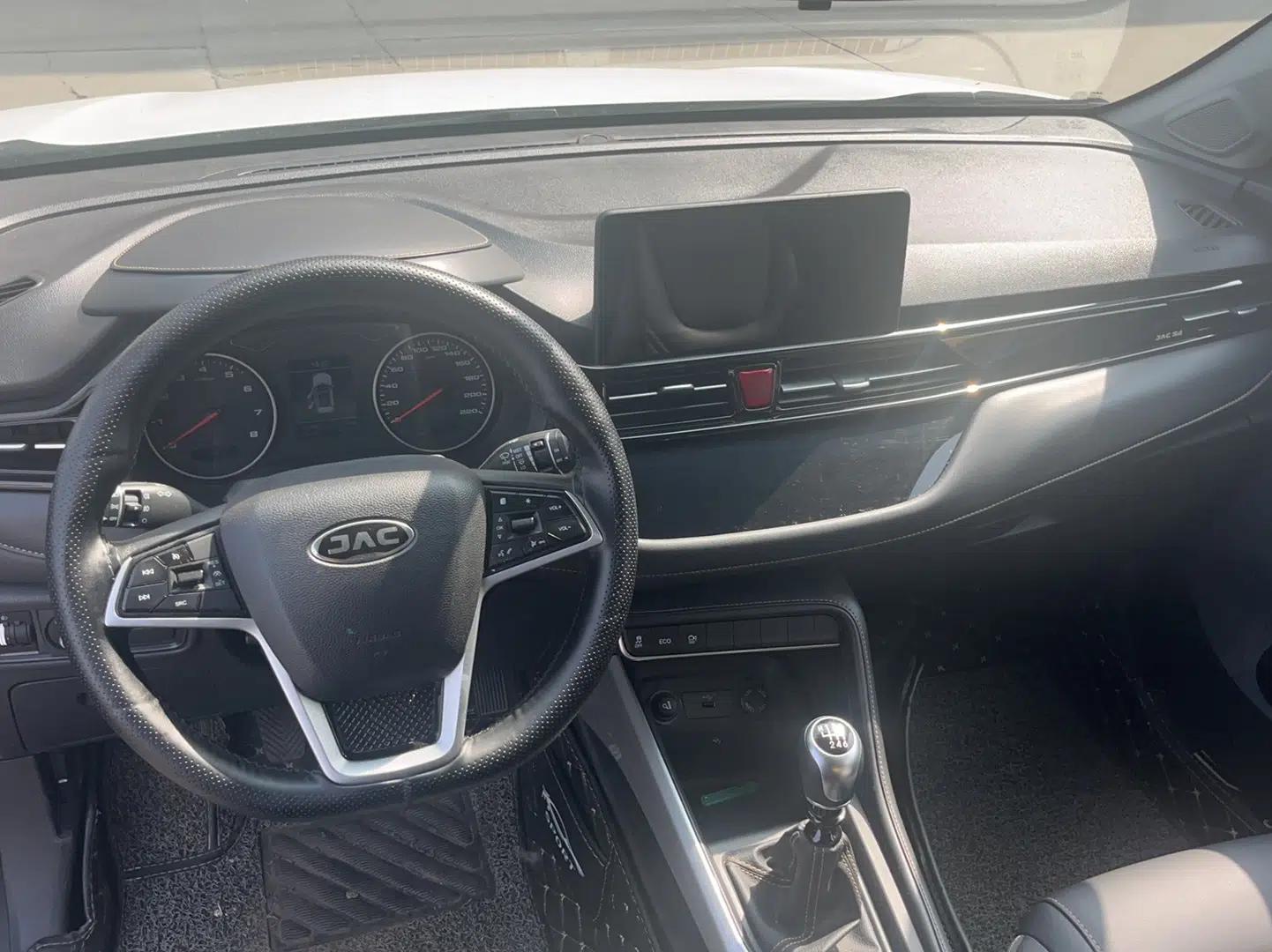 JAC Group Refine S4 2019 1.6L Manual Overdrive Model — миниатюра 13
