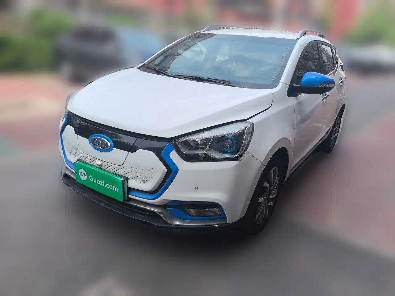 JAC Group iEV7S 2017 ZhiZun Model — миниатюра 1