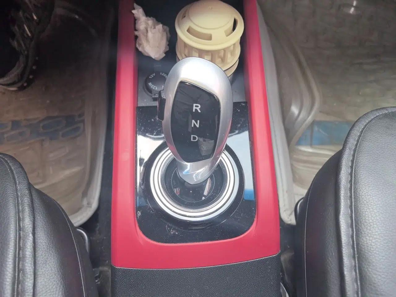 JAC Group iEV7S 2017 ZhiZun Model — миниатюра 15