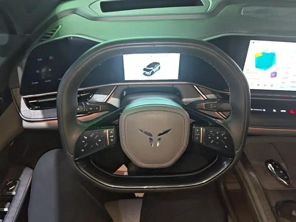 Hongqi Tiangong 08 2025 680 Ultra 4WD Edition — миниатюра 11