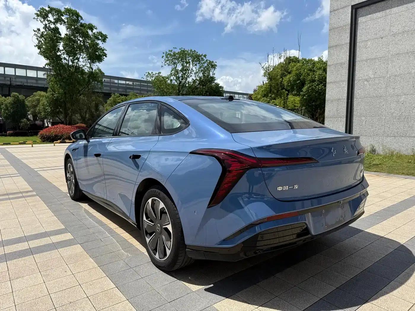 Hongqi Tiangong 05 2025 750 Smart Selection Edition — миниатюра 16