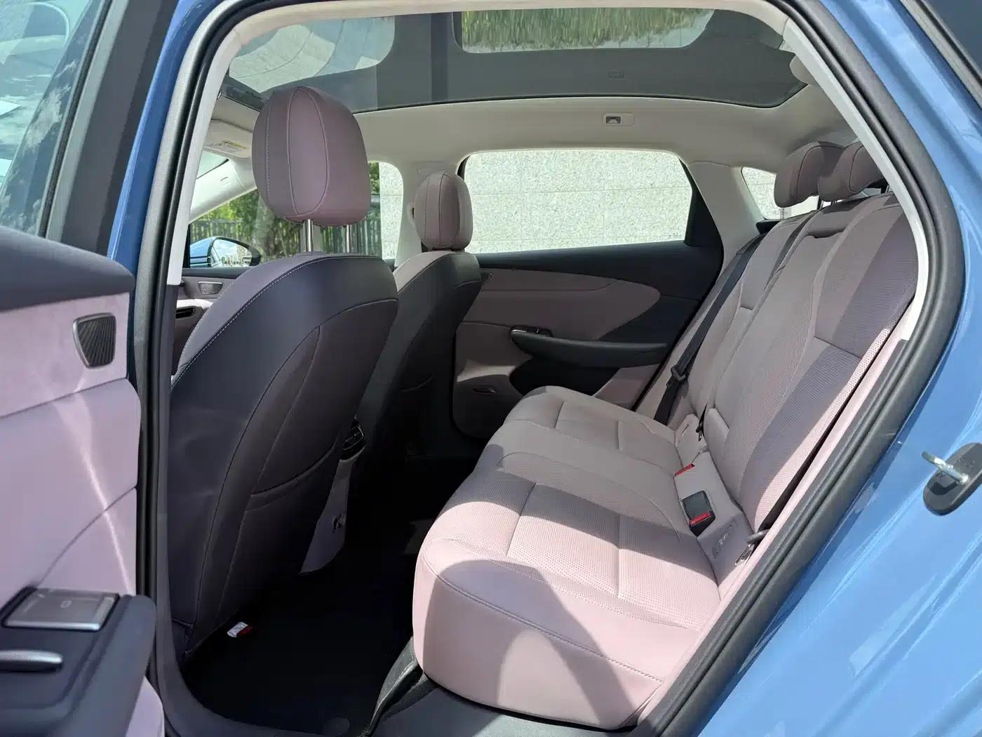 Hongqi Tiangong 05 2025 750 Smart Selection Edition — миниатюра 5