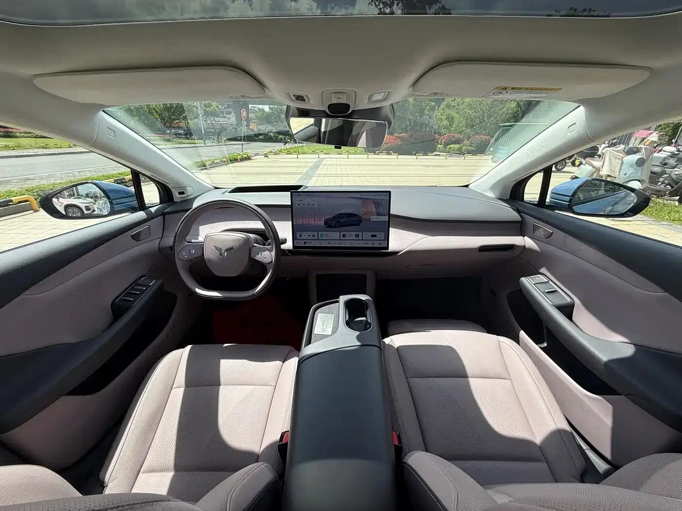 Hongqi Tiangong 05 2025 750 Smart Selection Edition — миниатюра 6