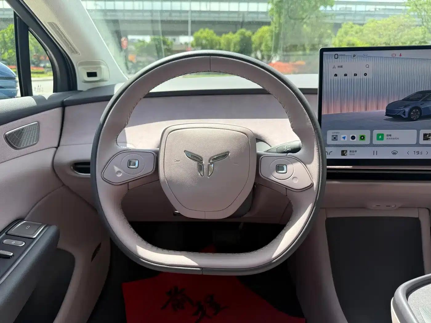 Hongqi Tiangong 05 2025 750 Smart Selection Edition — миниатюра 7