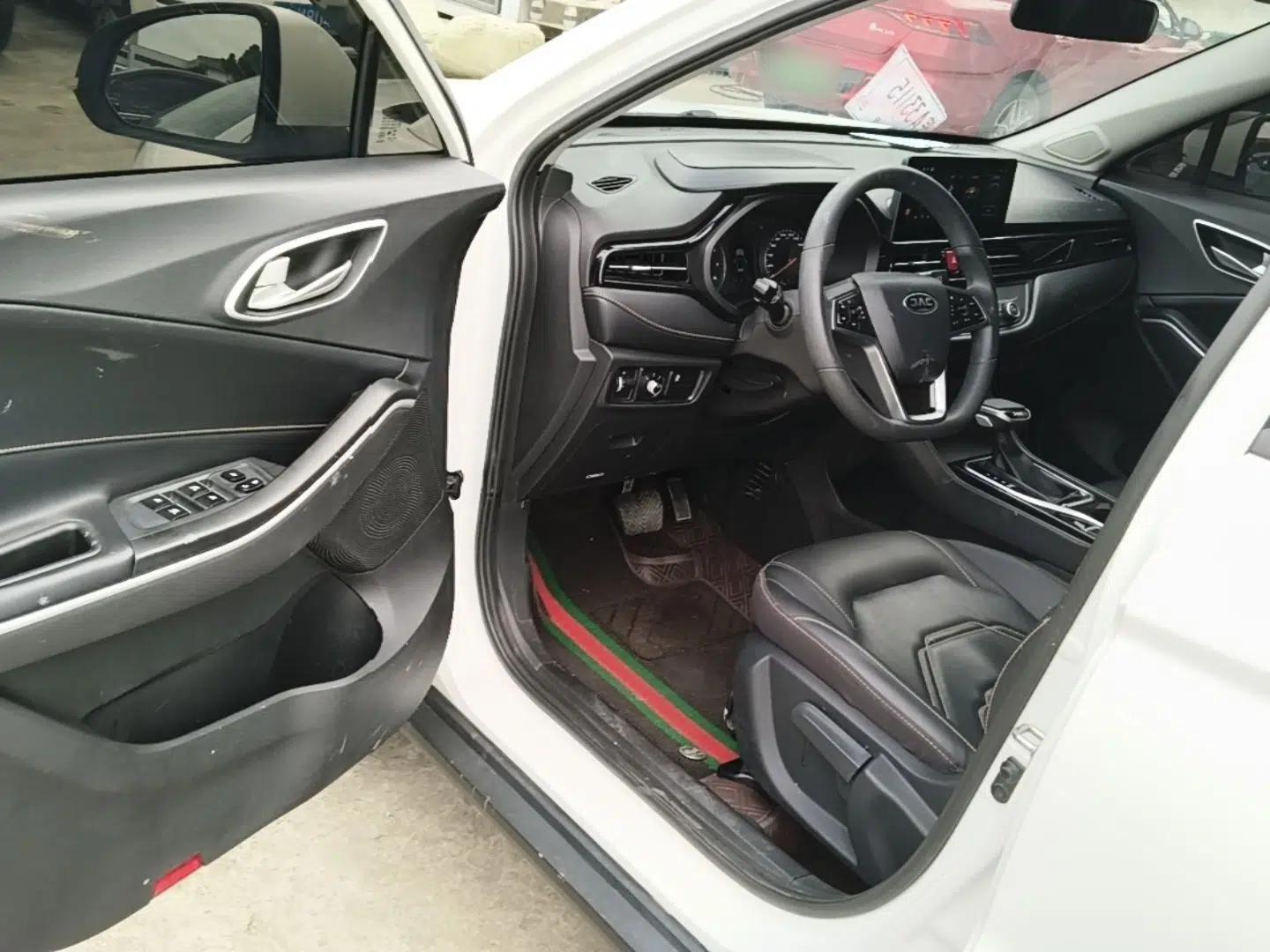 JAC Group X4 2020 1.5T CVT Elite Model — миниатюра 18