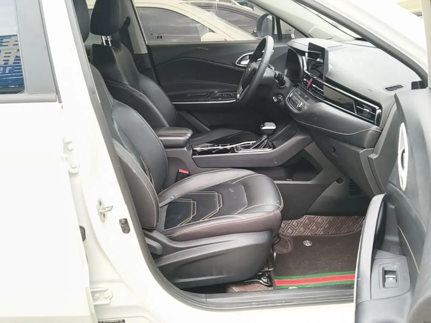 JAC Group X4 2020 1.5T CVT Elite Model — миниатюра 23