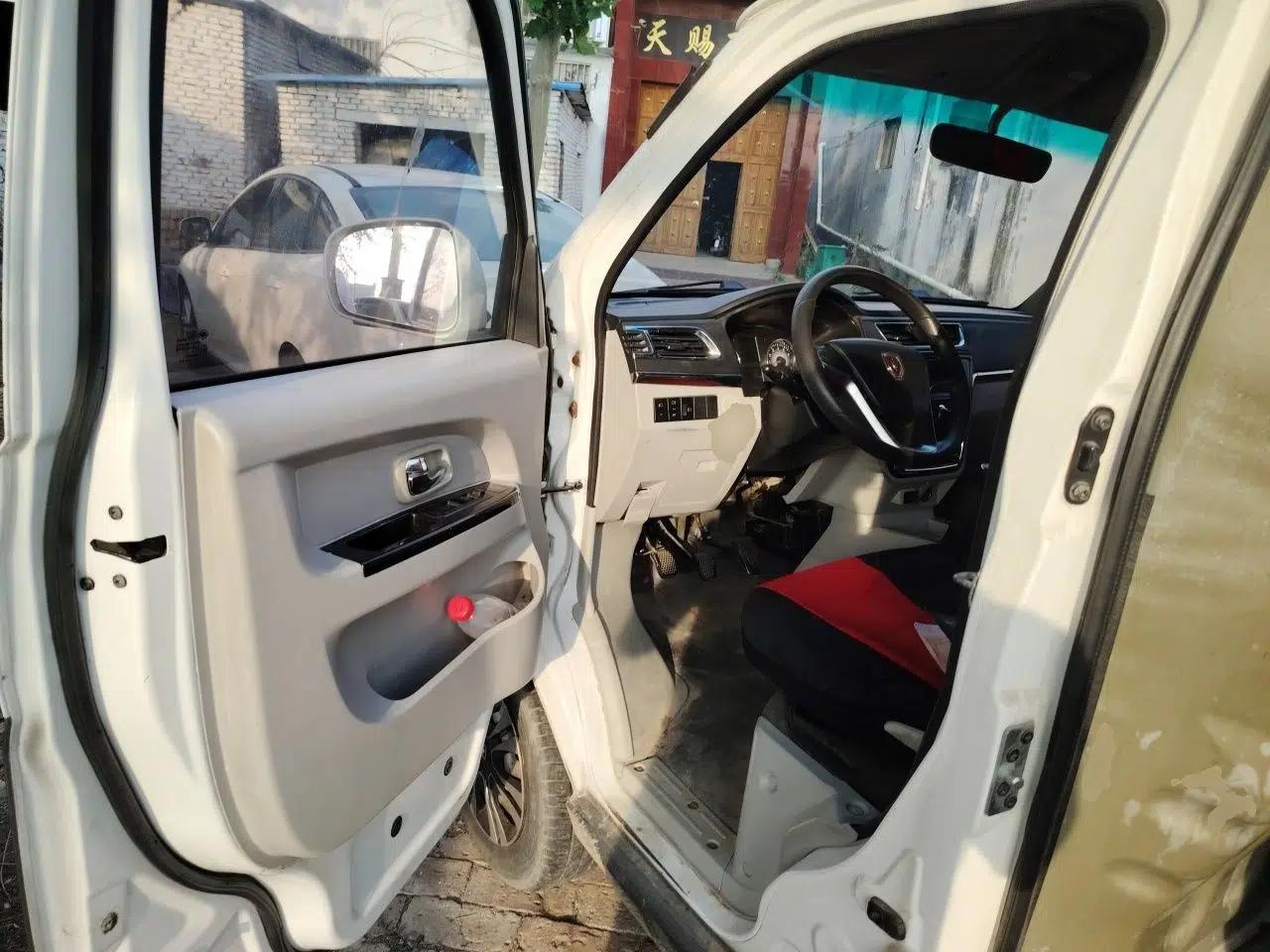 Jinbei New Hiace X30L 2018 1.5L Box Truck Wealth Edition DLCG14 — миниатюра 17