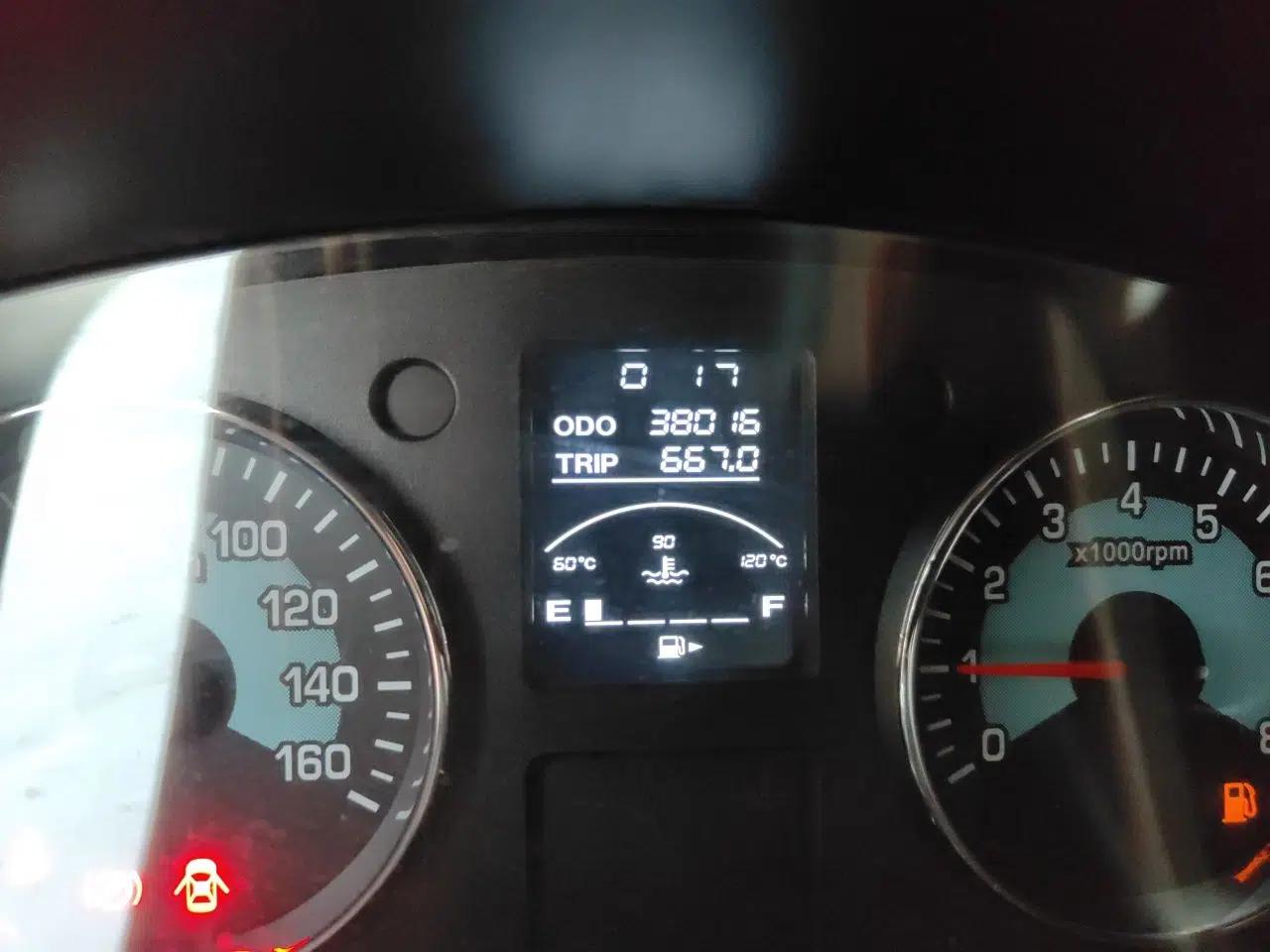 Jinbei New Hiace X30L 2021 1.5L Wealth Edition Bus Non-Air-Conditioned China VI Standard SWC15M — миниатюра 13