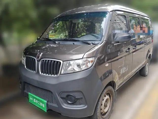 Jinbei Hiace X30 2023 1.5L Super-Comfortable Passenger Van 5/6/7-Seater Non-Air-Conditioned Version Model SWC15M