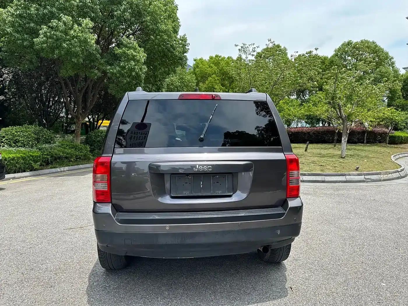 2014 Jeep Compass 2.4L Sport Edition — миниатюра 6