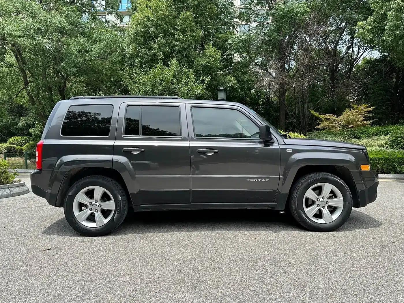 2014 Jeep Compass 2.4L Sport Edition — миниатюра 7