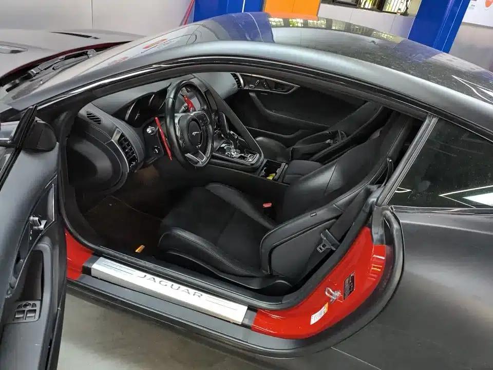 Jaguar F-TYPE 2019 2.0T Hardtop — миниатюра 8