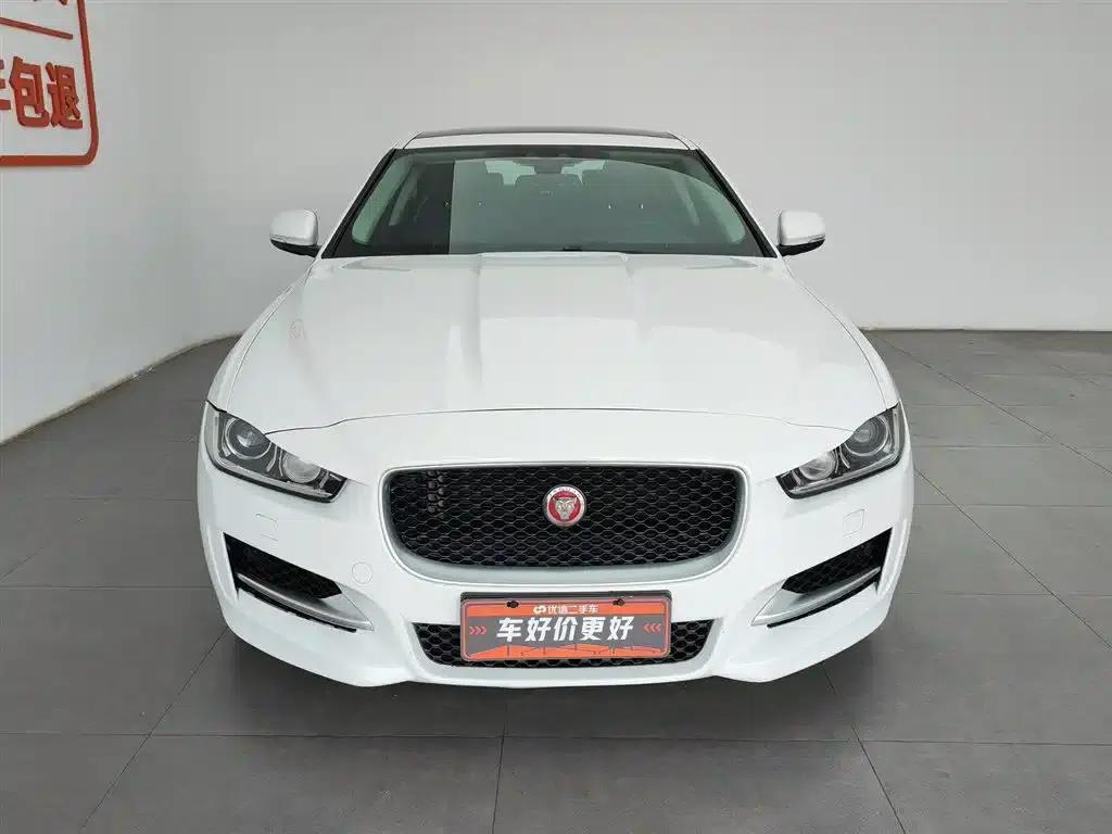 Jaguar XE 2015 2.0T 200PS R-Sport — миниатюра 3