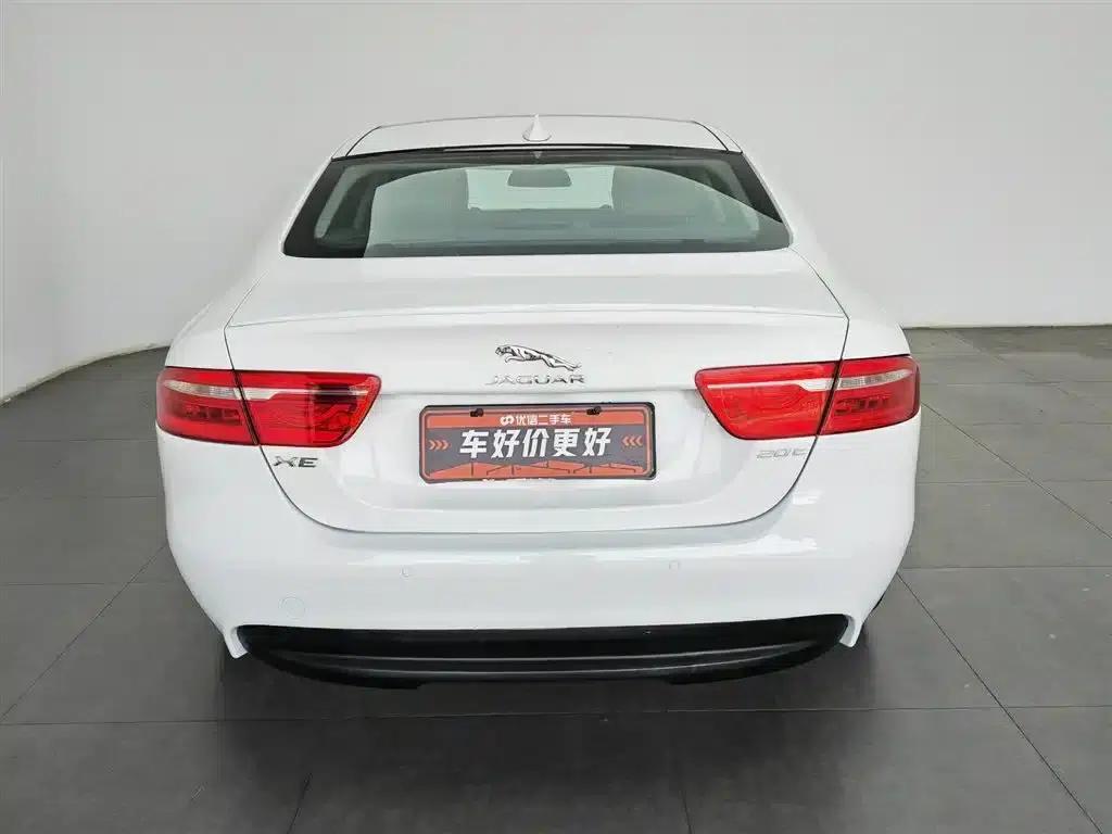 Jaguar XE 2015 2.0T 200PS R-Sport — миниатюра 4