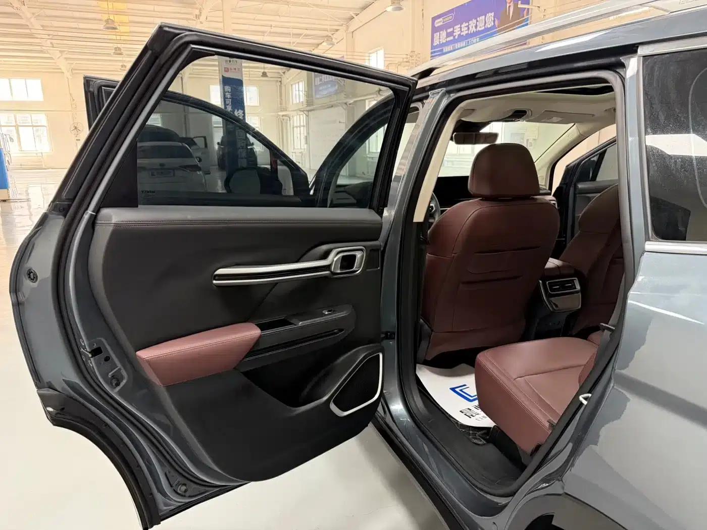 Geely Haoyue 2022 1.8TD DCT Flagship 7-Seater — миниатюра 12