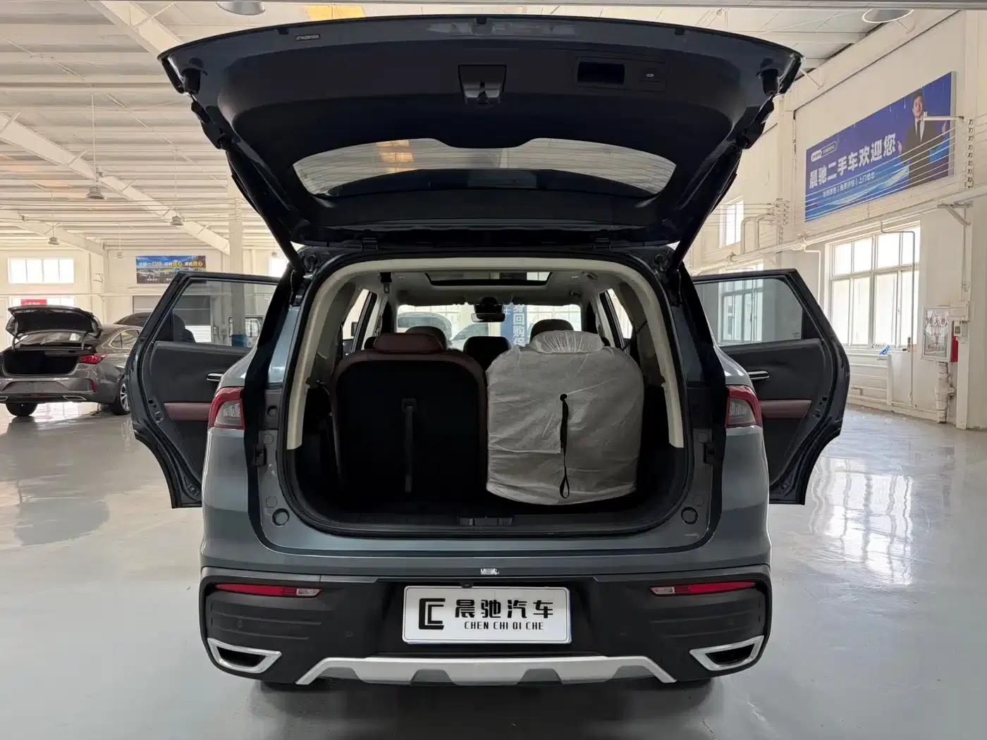 Geely Haoyue 2022 1.8TD DCT Flagship 7-Seater — миниатюра 16