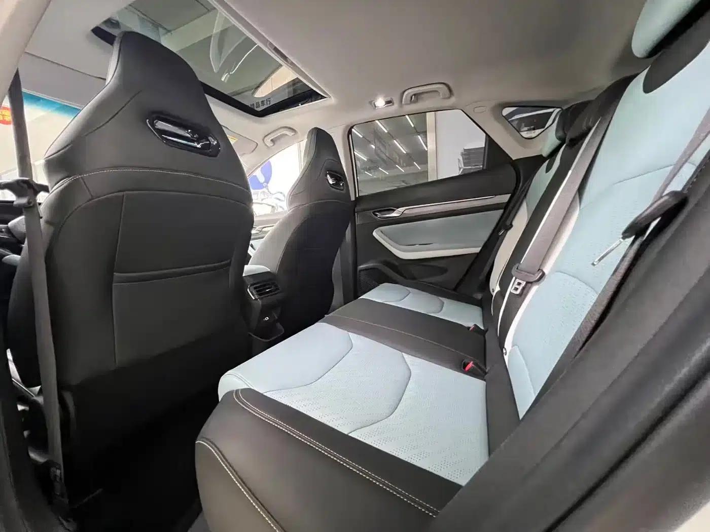 Geely Emgrand S 2022 1.4T CVT Crossover Player Edition — миниатюра 7