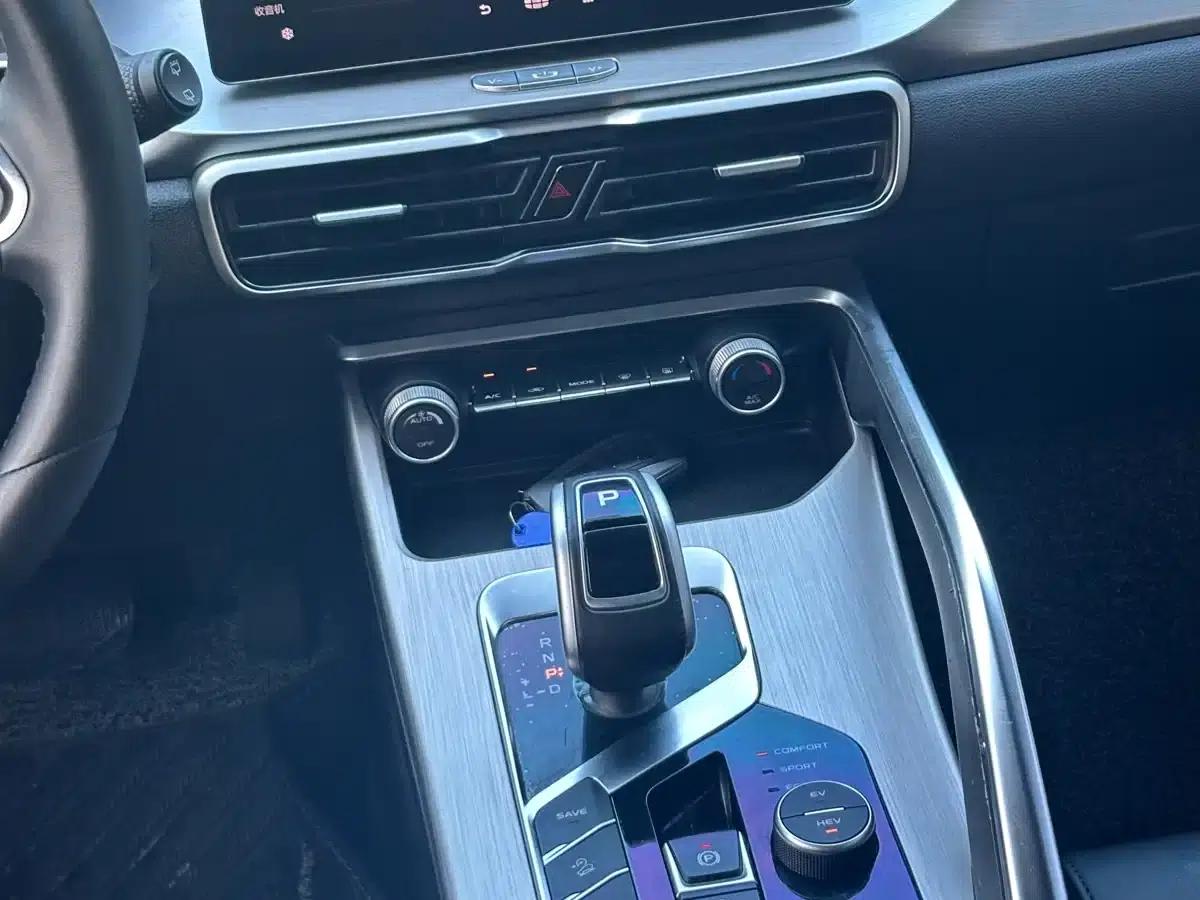 Geely Binyue New Energy 2020 1.5T ePro Higher — миниатюра 8