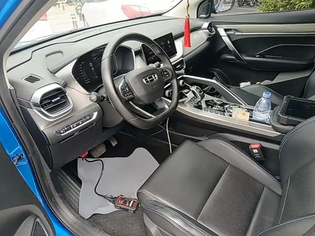 Geely Binyue New Energy 2019 260T DCT Ranger — миниатюра 15