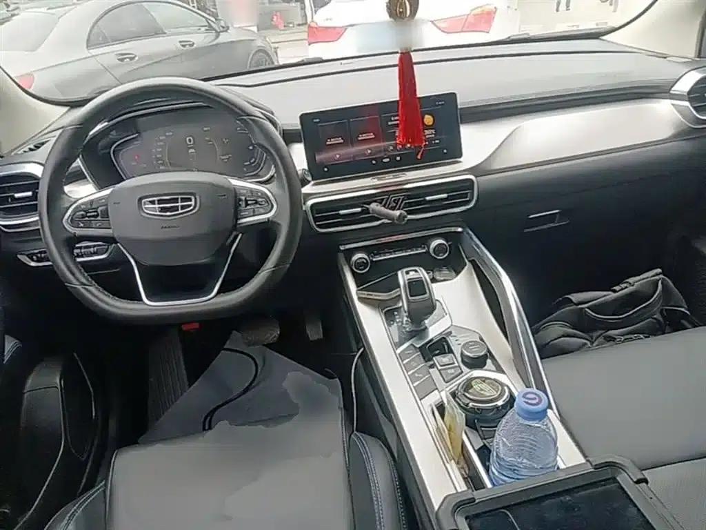 Geely Binyue New Energy 2019 260T DCT Ranger — миниатюра 10