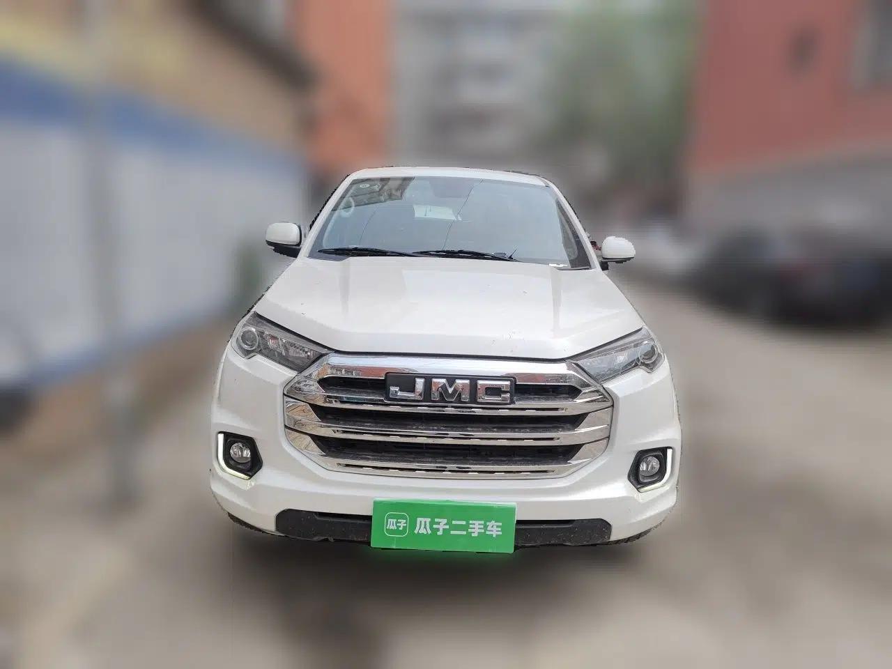 JMC Yuhu 7 2022 2.0T Automatic Diesel 4x4 Comfort Plus Long Wheelbase — миниатюра 2