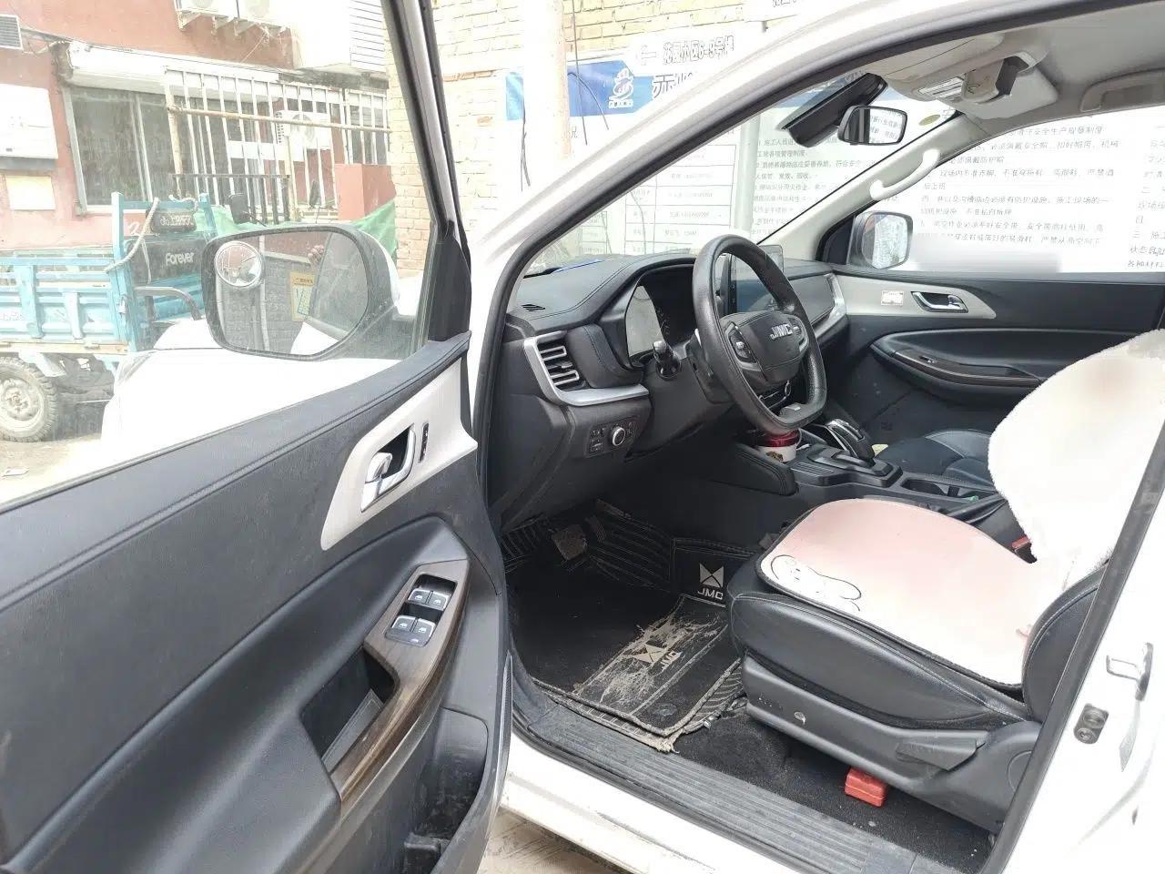 JMC Yuhu 7 2022 2.0T Automatic Diesel 4x4 Comfort Plus Long Wheelbase — миниатюра 17