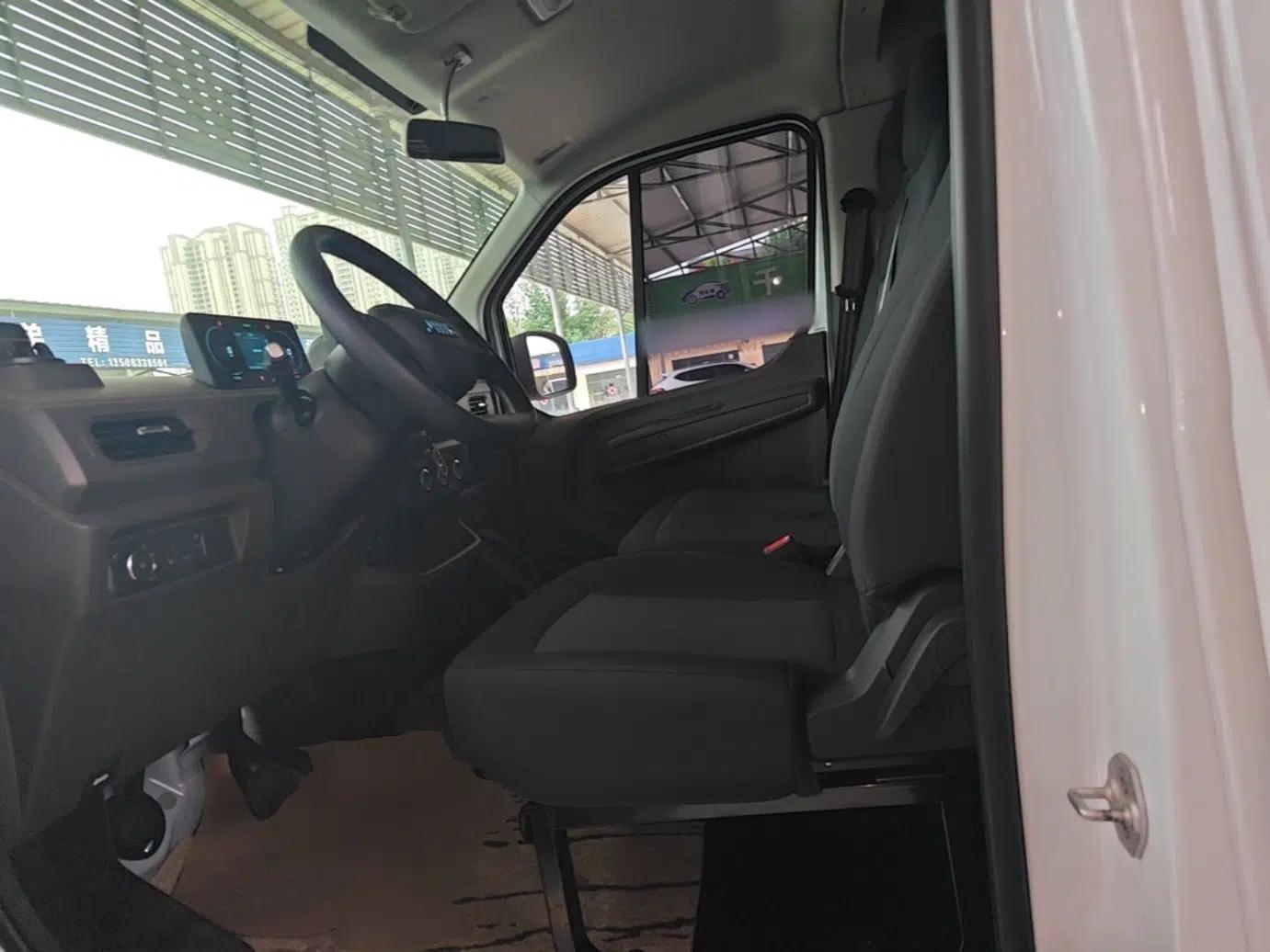 JMC E Fushun 2025 Model, Open Window Version, 41.86 kWh, Short Axle, Low-roof — миниатюра 18