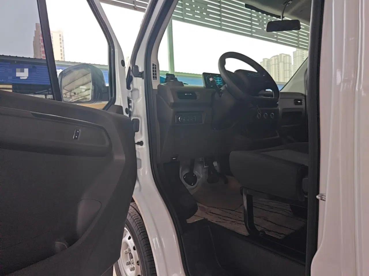 JMC E Fushun 2025 Model, Open Window Version, 41.86 kWh, Short Axle, Low-roof — миниатюра 19