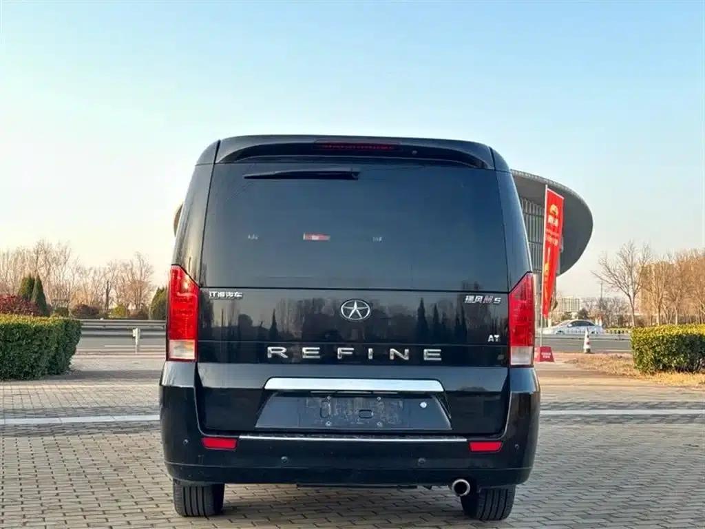 Refine M5 2014 2.0T Gasoline Automatic Business Edition — миниатюра 5