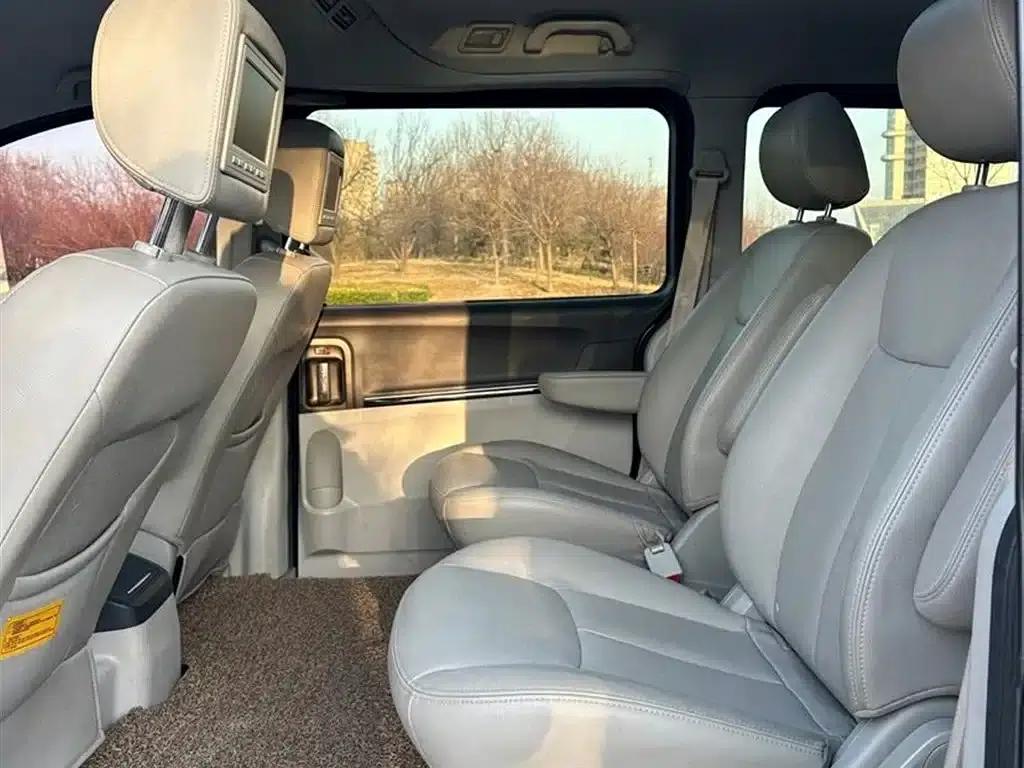 Refine M5 2014 2.0T Gasoline Automatic Business Edition — миниатюра 7