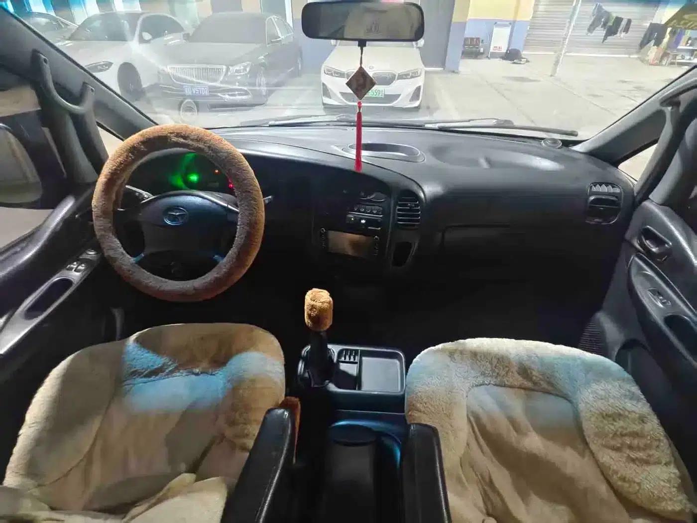 Refine 2011 2.0L Shuttle Gasoline Comfort Edition HFC4GA3 — миниатюра 6