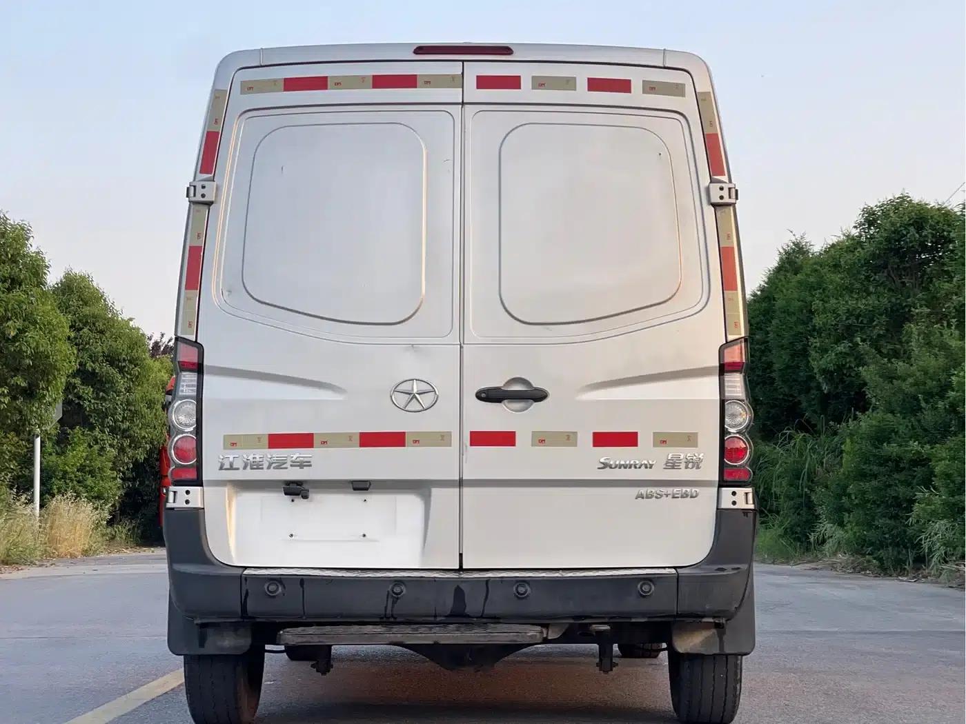 Starlight 2019 1.9T Fuel-Saving King Platinum Edition 3-Seater Star Logistics — миниатюра 6