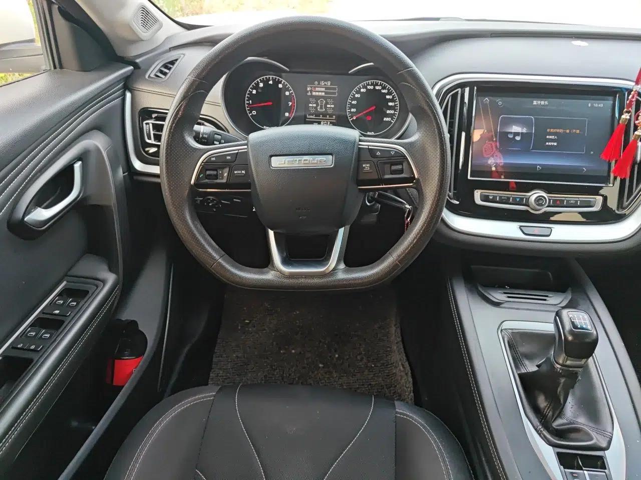 JETOUR X70M 2022 1.5T Manual Advanced Partner 7-Seater — миниатюра 11