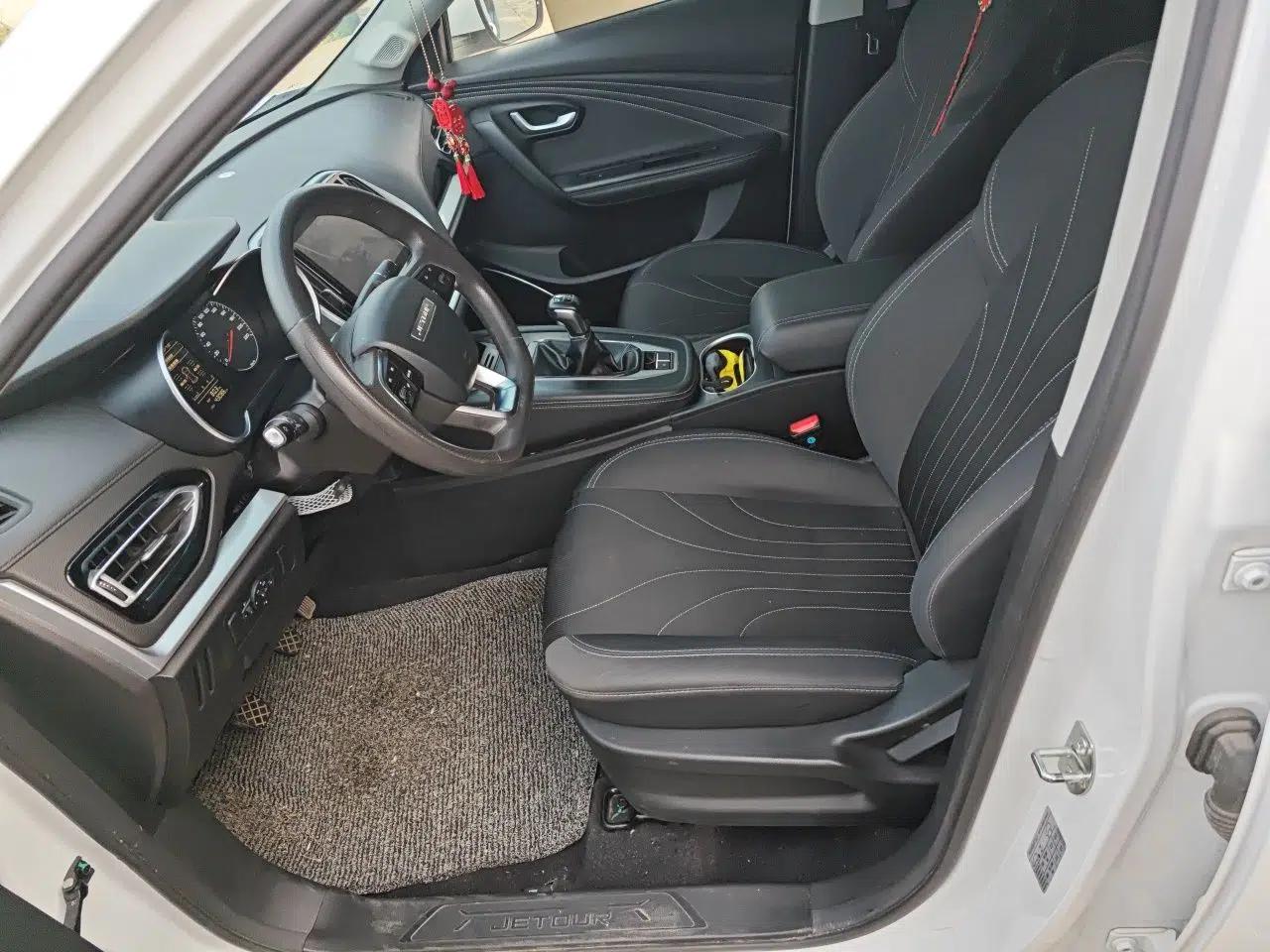 JETOUR X70M 2022 1.5T Manual Advanced Partner 7-Seater — миниатюра 16