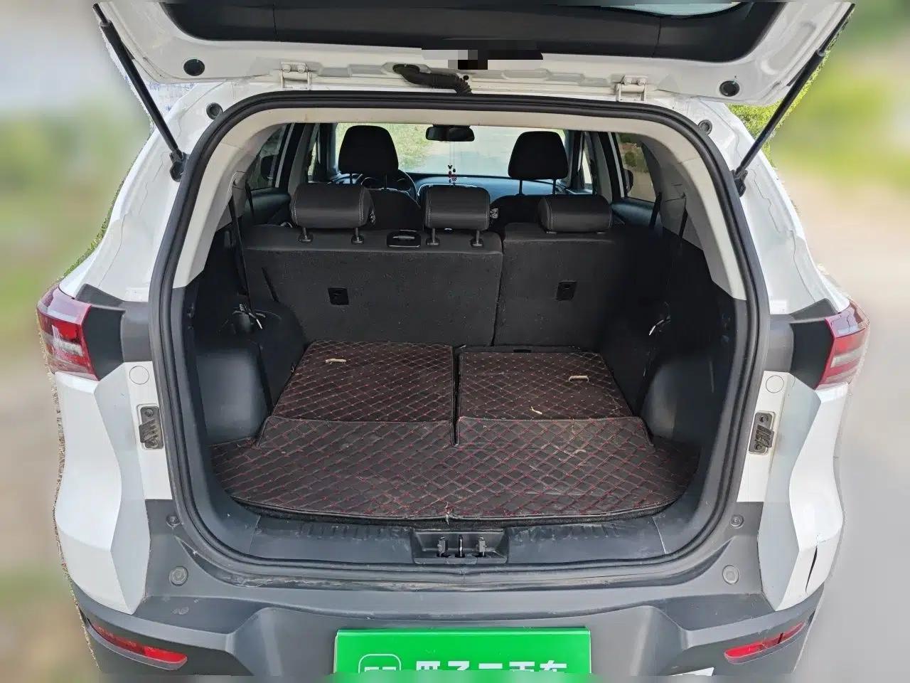 JETOUR X70M 2022 1.5T Manual Advanced Partner 7-Seater — миниатюра 20
