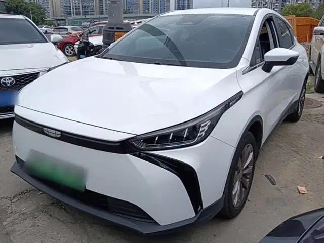 Geometry M6 2022 580 New Le Xinying