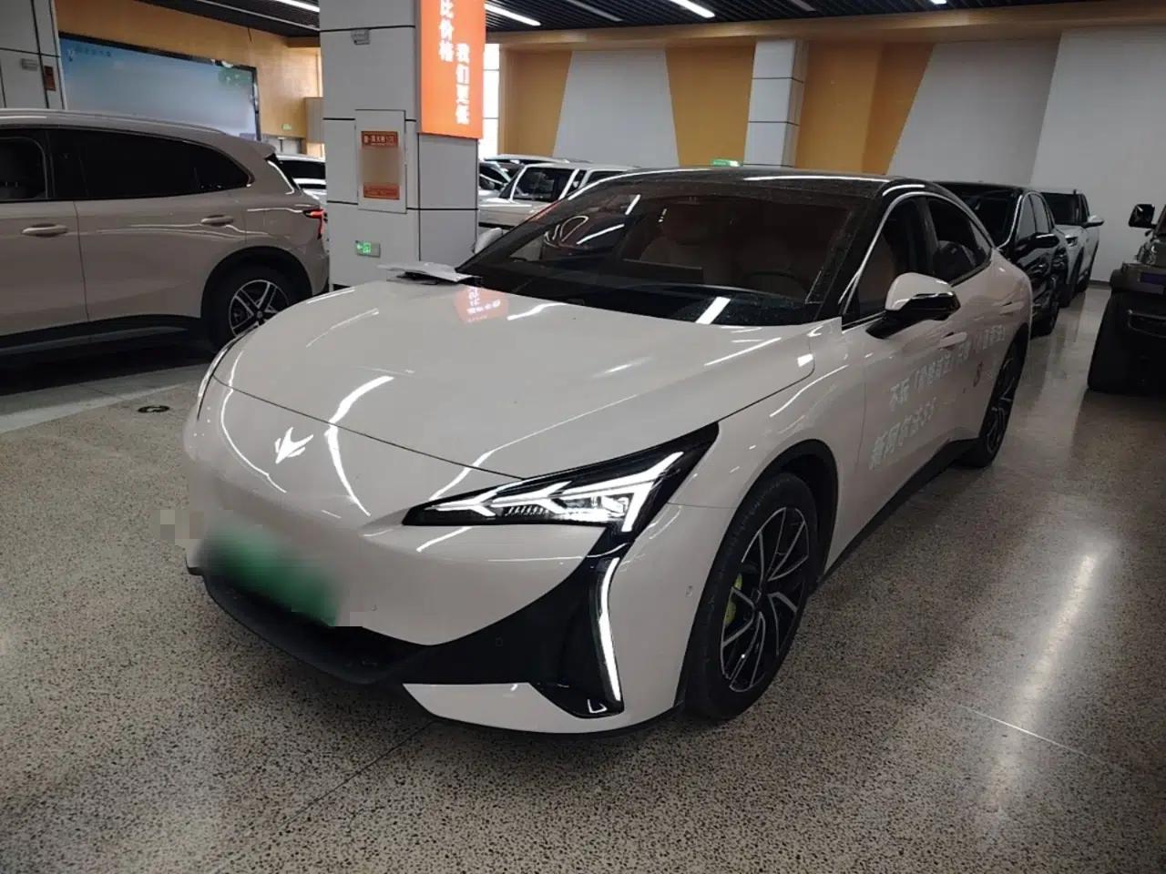ARCFOX Alpha S5 2025 560MAX 185kW — миниатюра 1