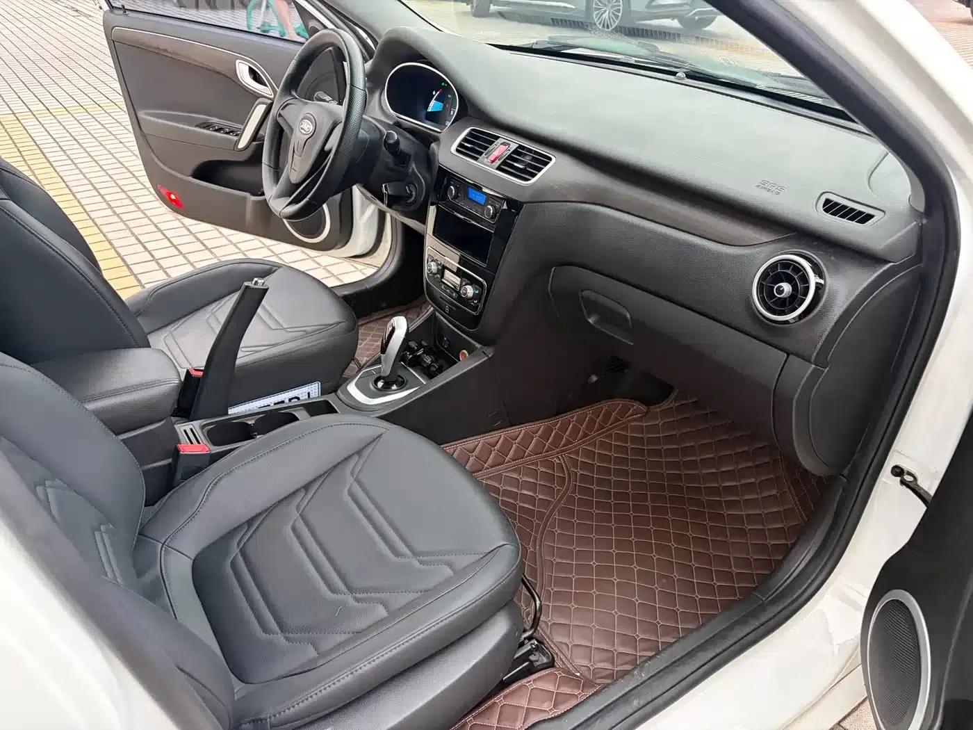 JAC iEVA50 2019 Luxury Intelligent Model — миниатюра 18